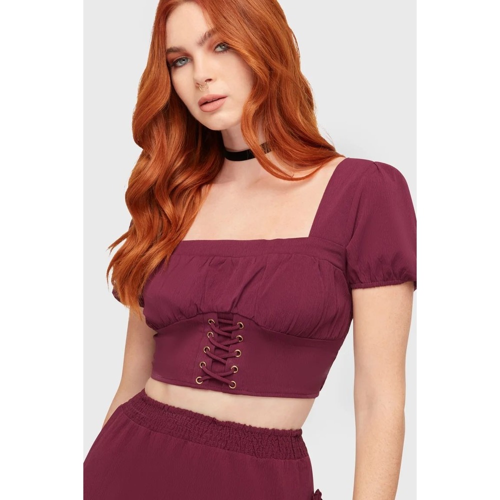 Killstar wild petal crop top short sleeve square neck
